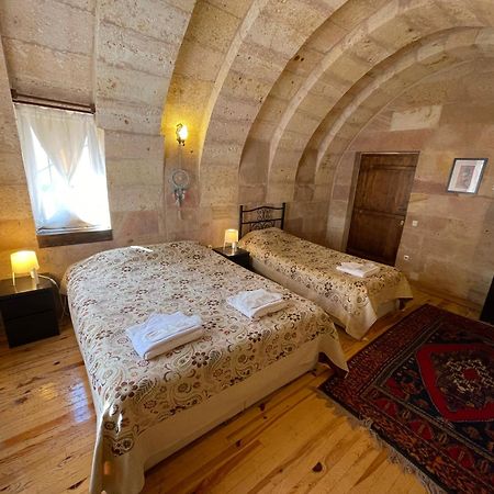 Karadut Cave Hotel Гьореме Екстериор снимка