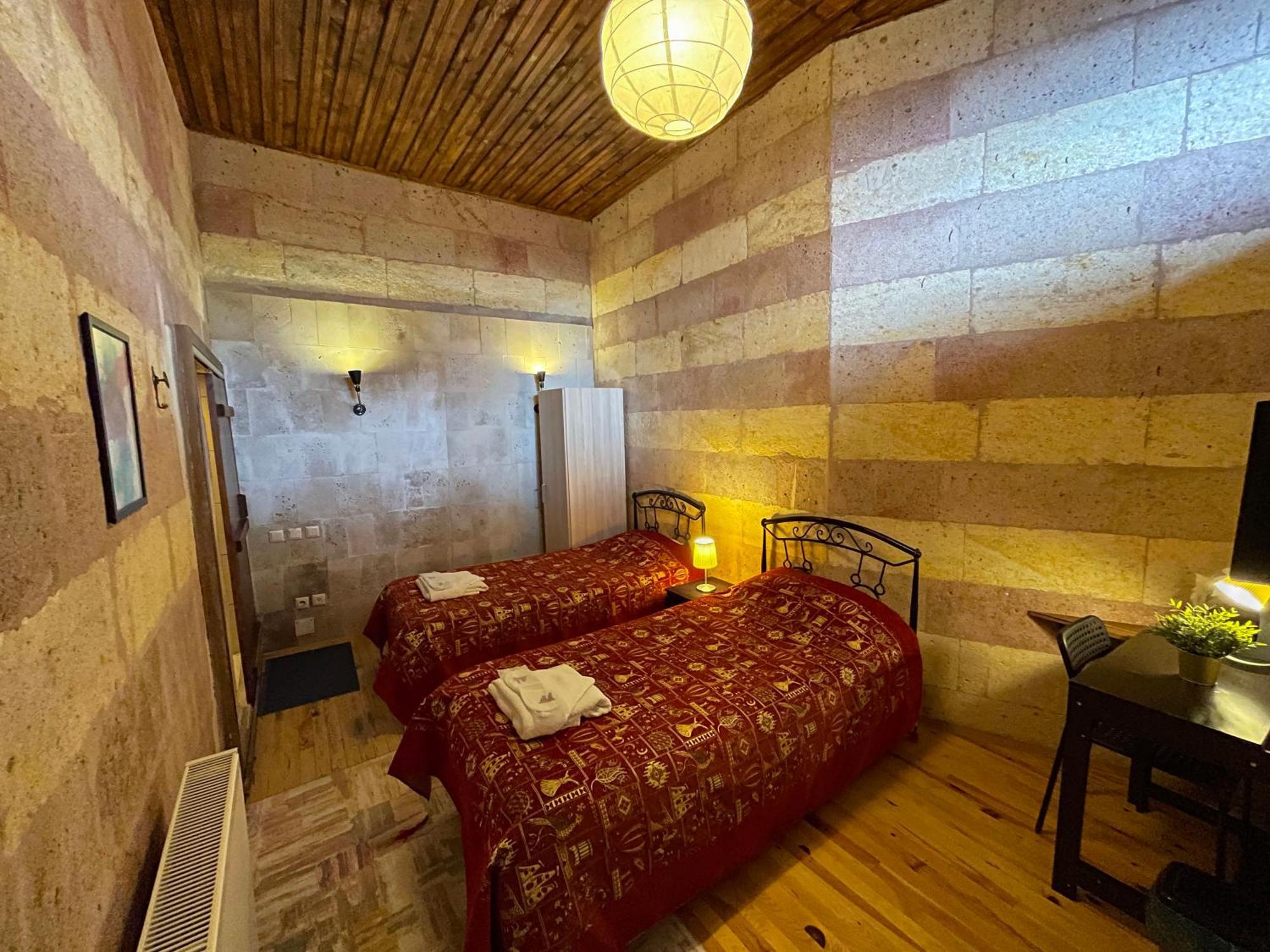 Karadut Cave Hotel Гьореме Стая снимка