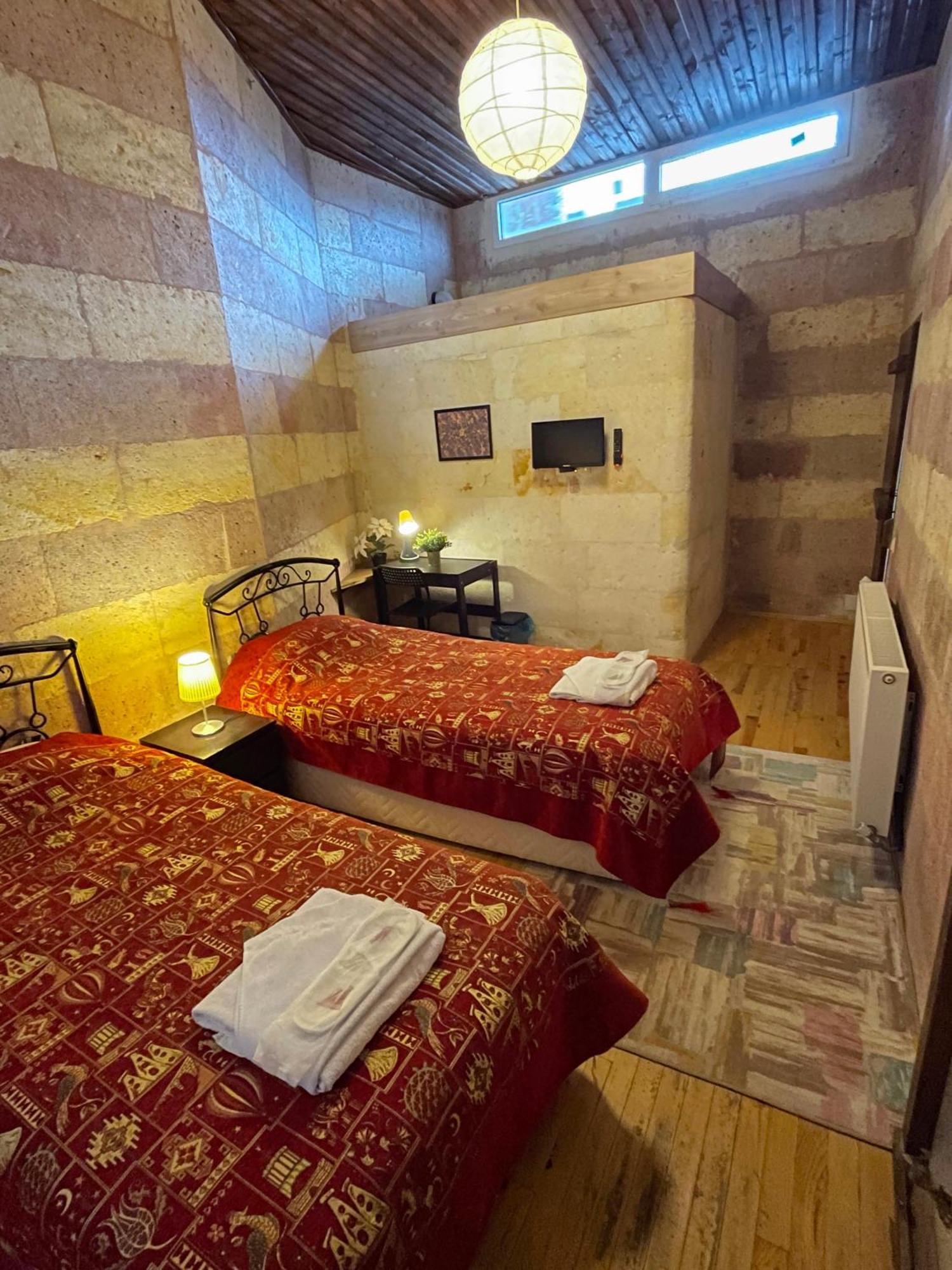 Karadut Cave Hotel Гьореме Стая снимка